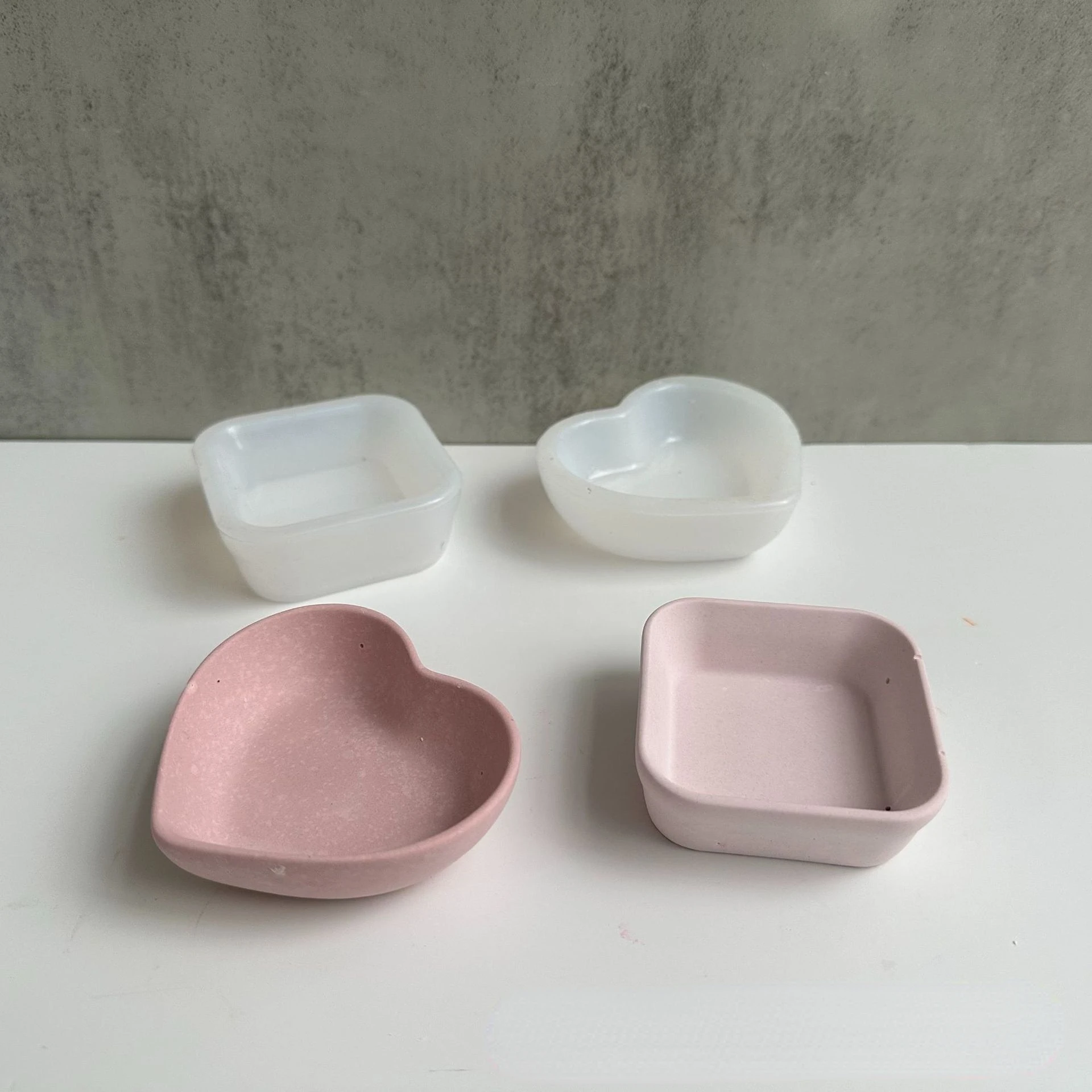 Tray Mold Rectangle - Cetakan Silikon Bentuk Hati Persegi Beton