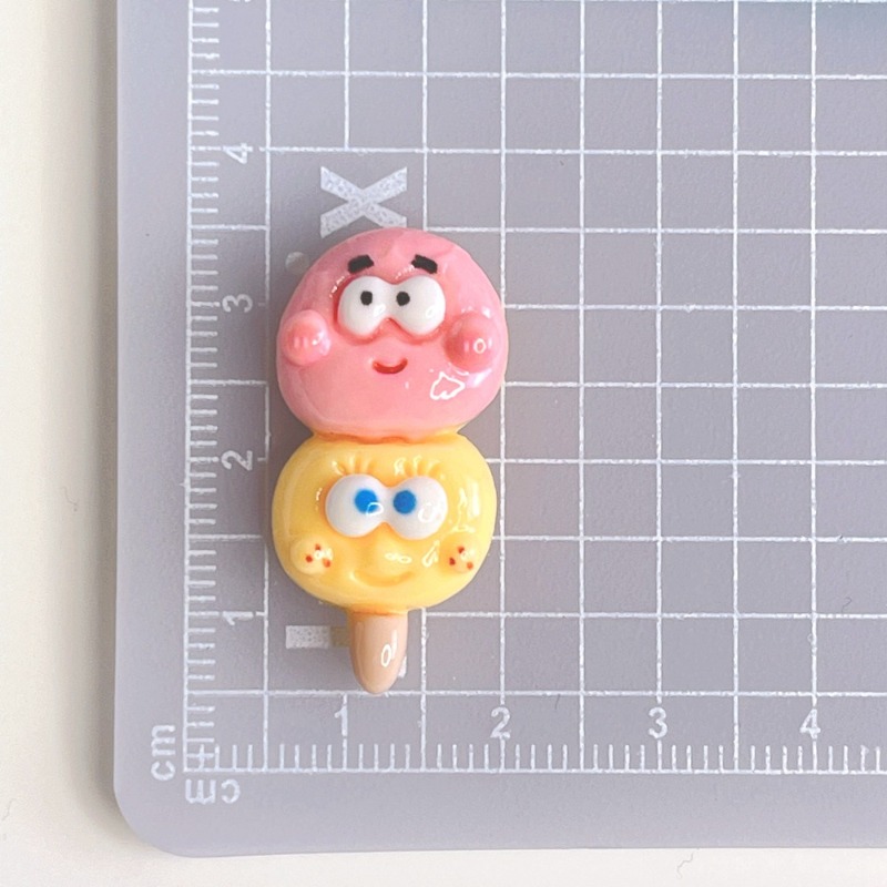 8PCS Mainan Resin Seri SpongeB - Resin Art Phone Case ulasan dan harga